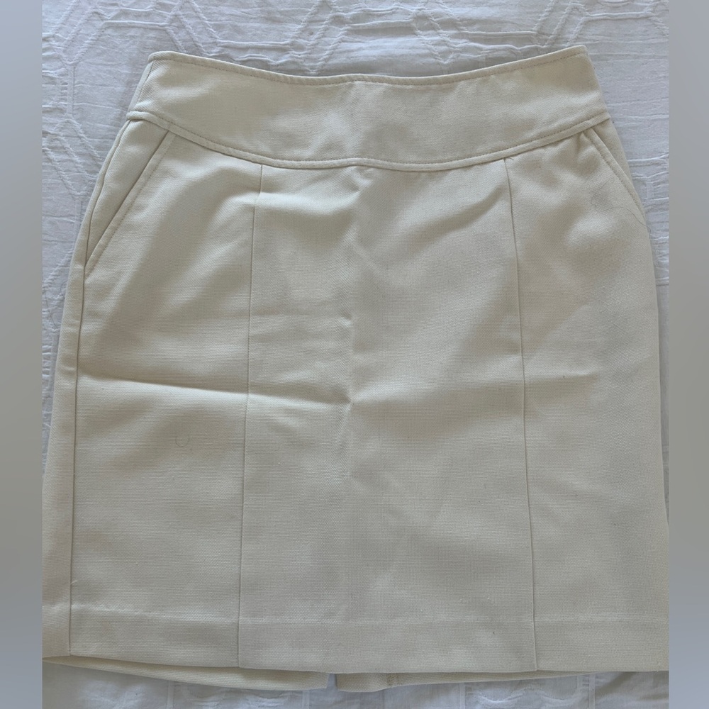 Banana Republic Women’s Cream Skirt